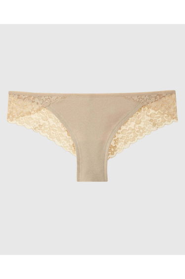 Cheeky Panty with Lace Trim