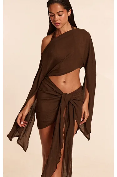 كيمونو بريتي ليتل ثينق باللون البني