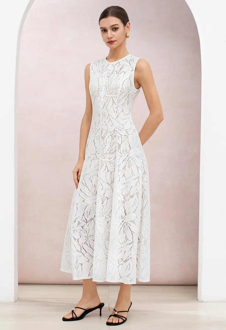 Floral Lace Overlay Sleeveless Maxi Dress - 2