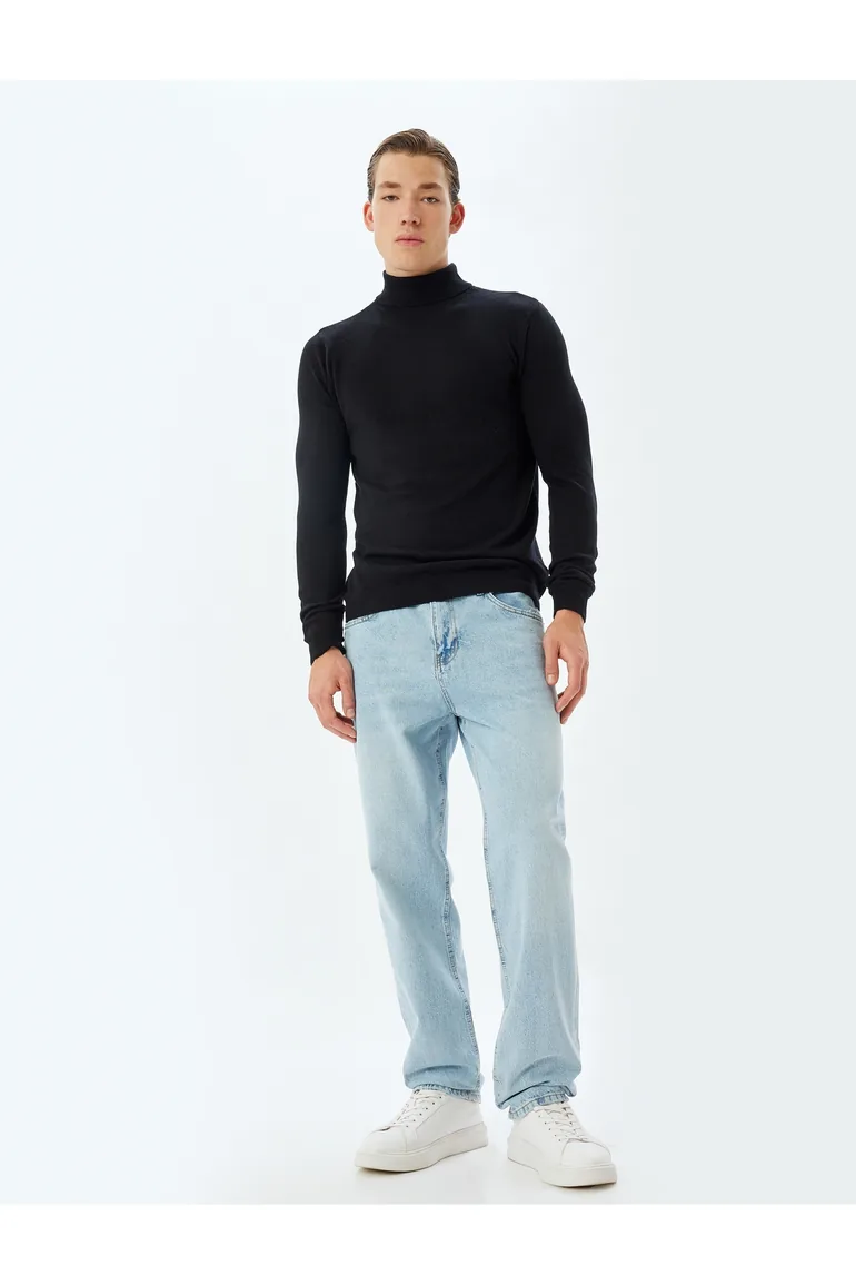 سترة كوتون أسود محبوك بأكمام طويلة