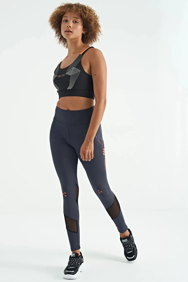 TOMMY Fitted Crop Sleeveless Sports Top - 3
