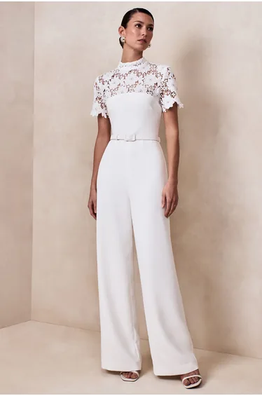 جمبسوت  كلوب ال لندن باللون الأبيض