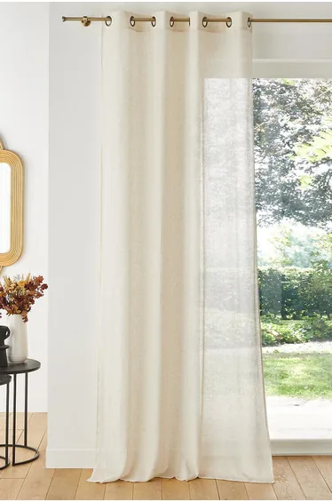 ستارة لاريدوت انتريور بيج