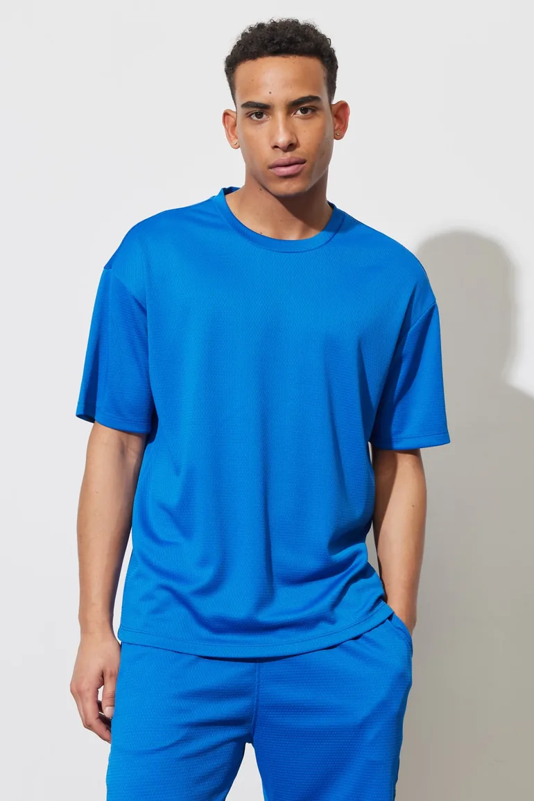 Men's Saxe Blue Loose Fit Crew Neck Short Sleeve Soft Textured Sports T-Shirt - 6