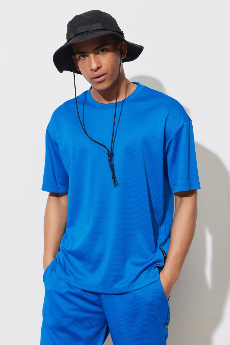 Men's Saxe Blue Loose Fit Crew Neck Short Sleeve Soft Textured Sports T-Shirt