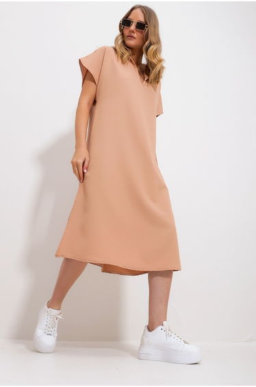 Women's Onion Skin Polo Collar Knitted Side Slit Dress