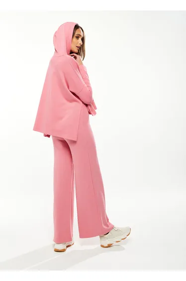 Women's Wide Leg Tracksuit in Pink .