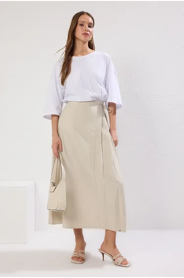 Stone Pleat Detailed Woven Skirt