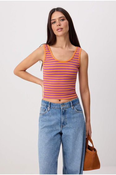 Multicolor Striped Fitted Halter Neck Standard Sleeveless Corded Fabric Stretchy Knitted Undershirt
