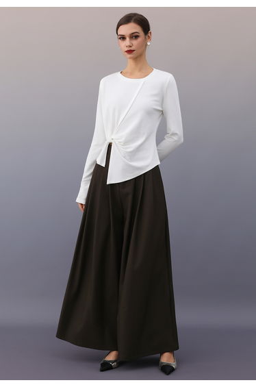 Asymmetrical Knot Long Sleeves Top in White