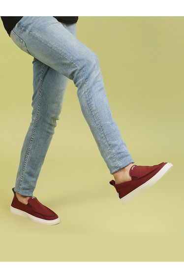 Men Kite Breathable Slip-On Sneakers
