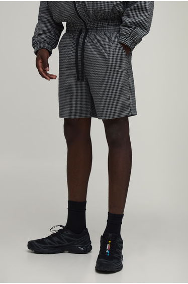 Relaxed Check Nylon Short - black