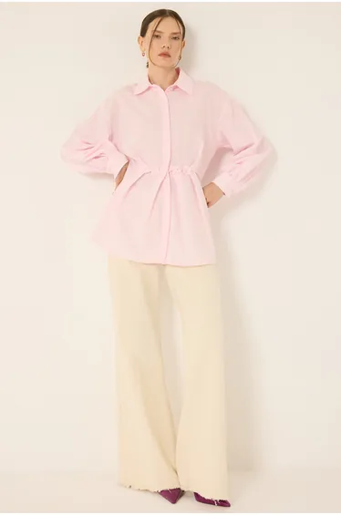 POPLIN SHIRT WITH FLOWER DETAIL