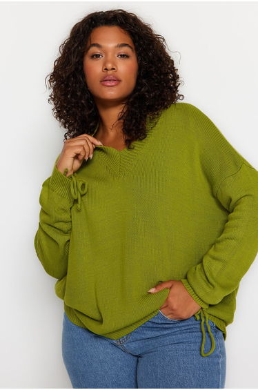 Pistachio Green V-Neck Smocking Detailed Knitwear Sweater