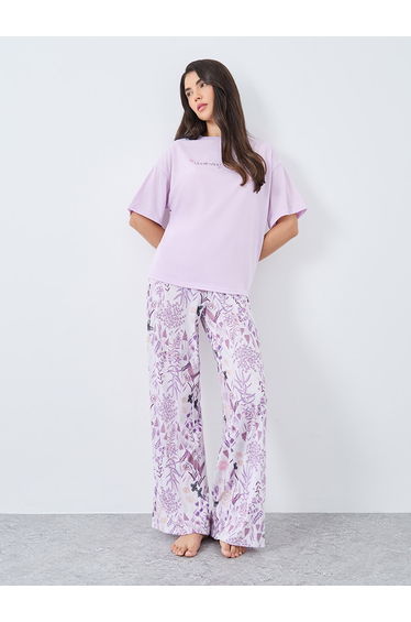 Manifesting Butterfly Print Drop Shoulder T-Shirt and Pyjama Set