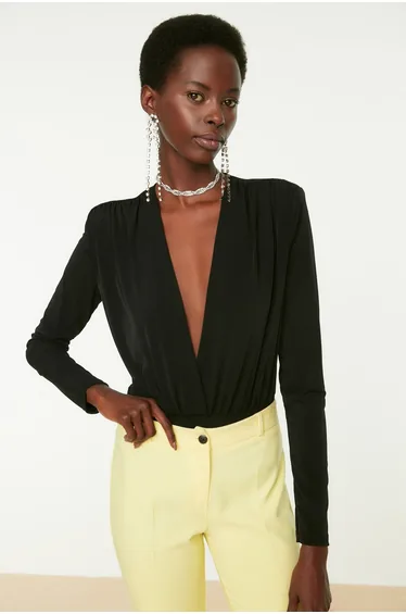 بودي سوت لون أسود 