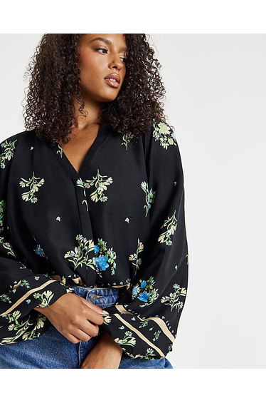 Volume Sleeve Border Print Blouse