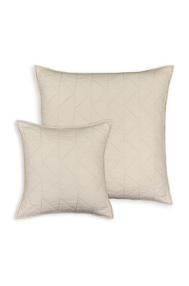 Zig Zag Scenario Quilted Cushion Cover