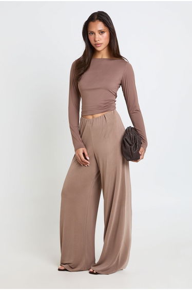 Second Skin Boat Neck Long Sleeve Top - mocha