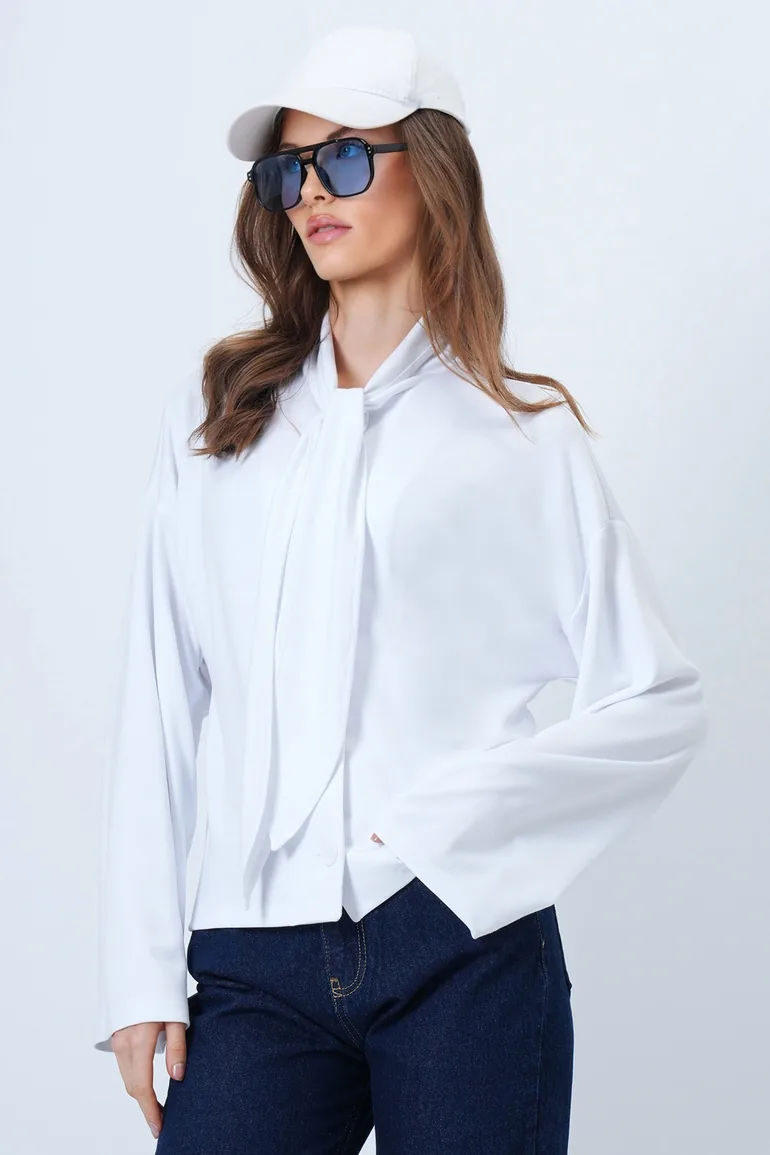 Women's White Scarf Detailed Buttoned Jacket - 3