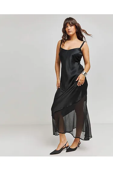 فستان ساتان شفاف لون أسود