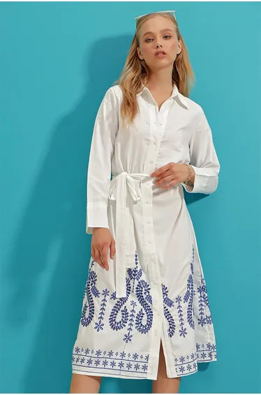فستان قميص بوبلين نسائي بتطريز لون أبيض