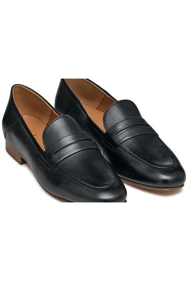 Mantinea Leather Loafers