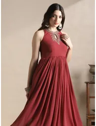 Halter Keyhole Neck Embroidered Detail Maxi Festive Dress - 3