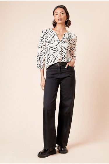 Long Sleeve Swirl Chain Detail Blouse