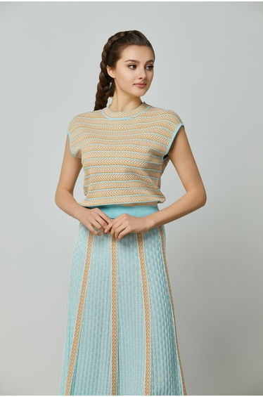 Stripped knitted top