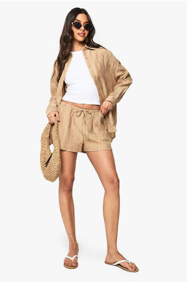 Woven Crinkle Flippy Shorts - mocha