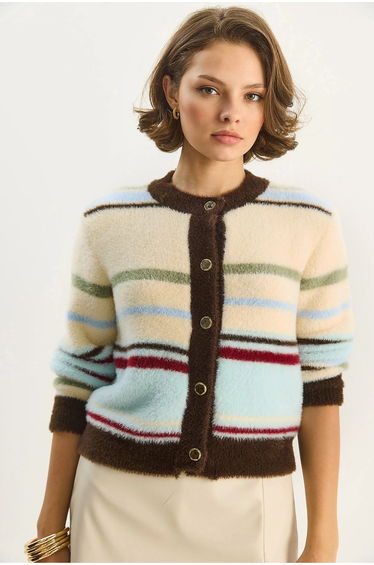 LUCCI Buttoned Crew Neck Cardigan