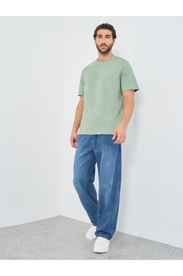 Solid Crew Neck Regular Fit T-Shirt