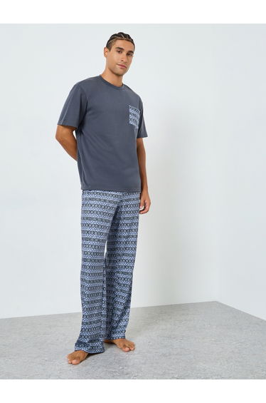 Men Printed Pocket Short Sleeve T-Shirt and Pyjama Set