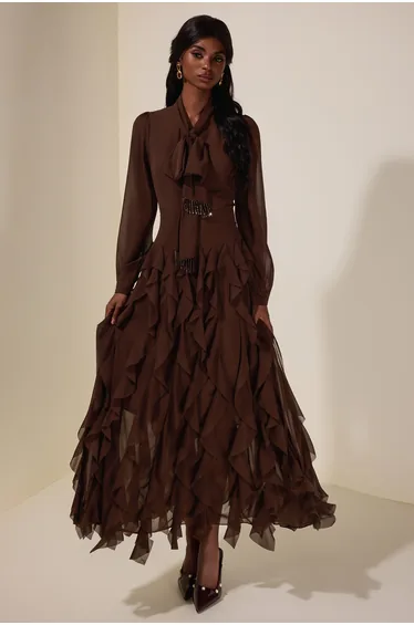 فستان جاردان فو شيفون بني ماكسي على شكل حرف A بأكمام طويلة