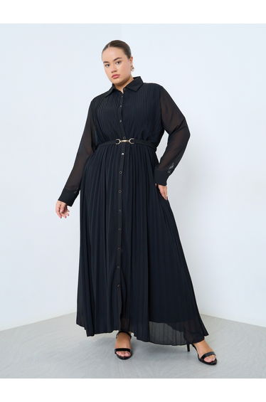 Plus Size Black Pleated Collared Maxi Dress