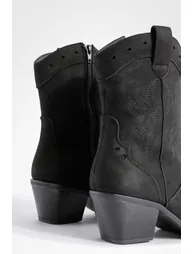 Cut Out Detail Western Cowboy Boots - black - 2