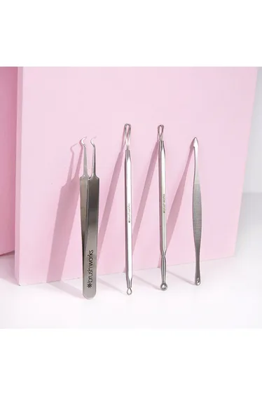 مجموعة لإزالة الرؤوس السوداء