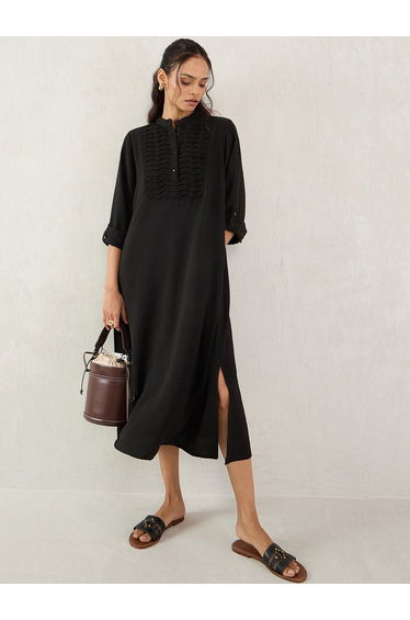 Black Mandarin Collar Buttoned Midi Dress
