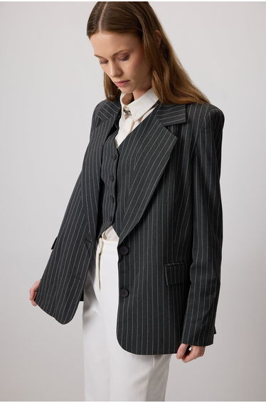 STRIPED VEST JACKET SET