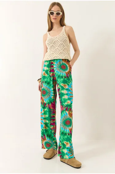 Women's Elastic Waist Patterned Pocket Detailed Flowy Viscose Palazzo Trousers