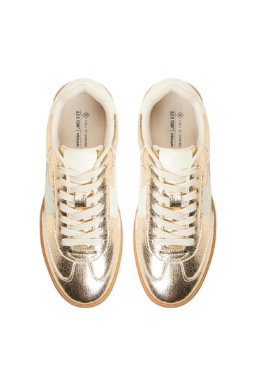Salome / Sneakers
