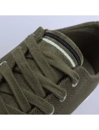 حذاء رياضة رجالي بأكمام قصيرة لون أخضر - 5