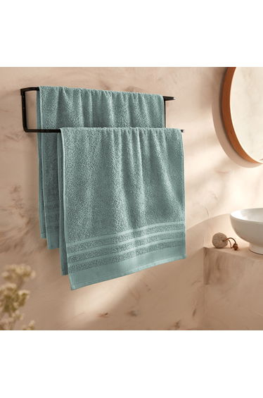 Set of 2 Zavara 100% Cotton Towels