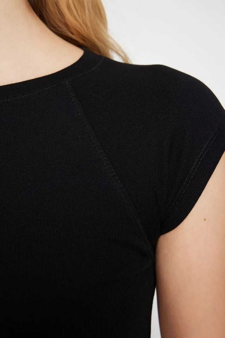 Black Moon Sleeve Fitted Stretchy Knitted Blouse - 4
