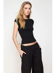 Black Moon Sleeve Fitted Stretchy Knitted Blouse