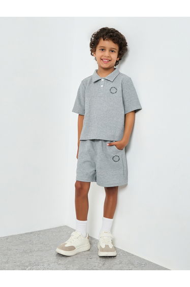 Boys Text Print Textured Polo and Shorts Set