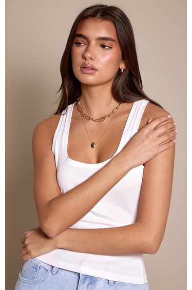 Gold Smooth Layered Circular Pendant Necklace