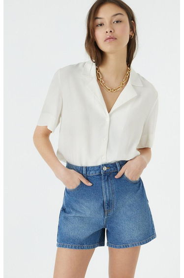 Tailored Collar Blouse