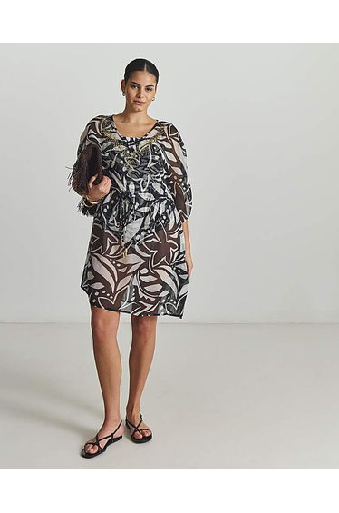 Magisculpt Embellished Kaftan